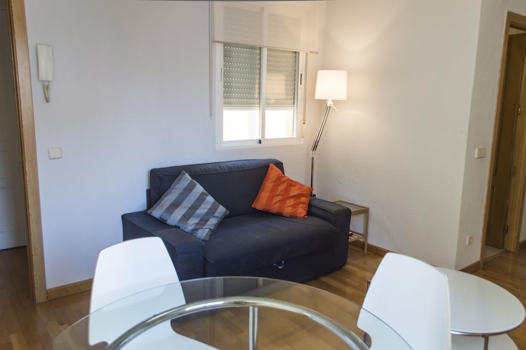 For You Rentals Reina Sofia Apartment Temporal Df21 Madrid Exterior foto